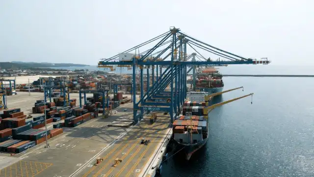 While Trump threatens with high tariffs, China uses a zero-tariff plan for over 40 least-developed countries in the Global South.